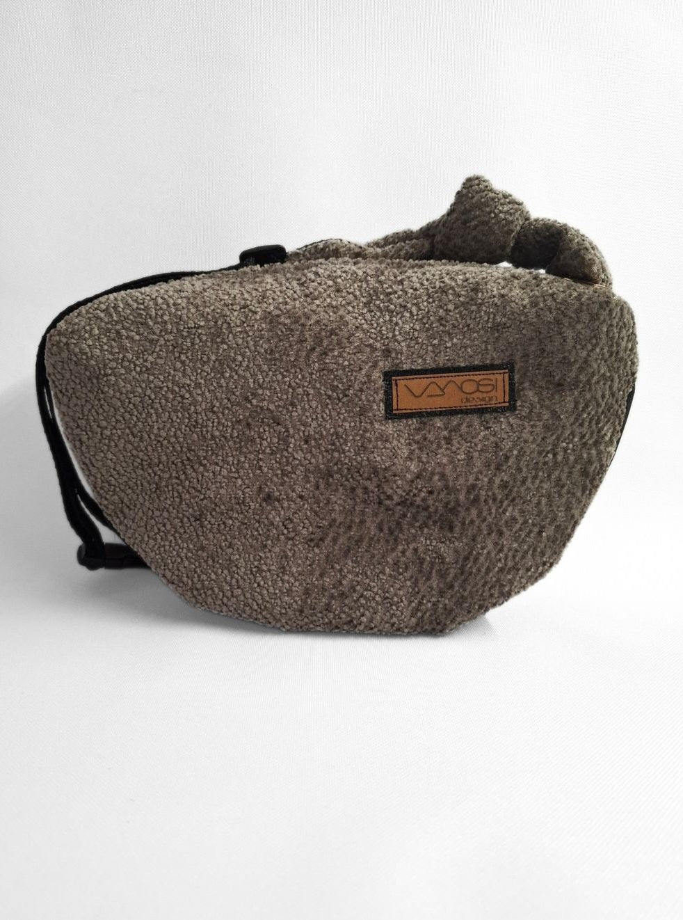 CURVE crossbody