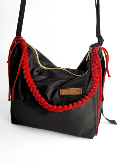 FLOW/ FEKETE shoulder bag