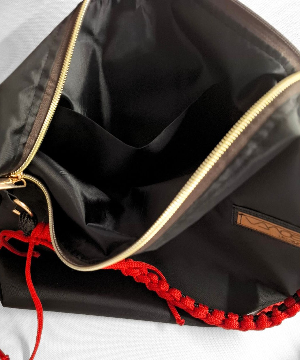 FLOW/ FEKETE shoulder bag